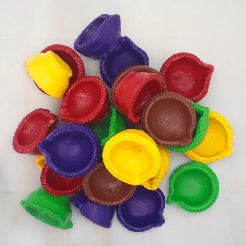 Colorful Traditional Clay Diyas for Puja Dewali - BongoArt